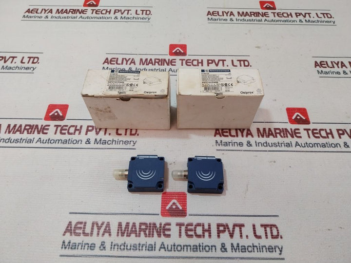 Telemecanique Xs7C1A1Pam8 Inductive Proximity Sensor