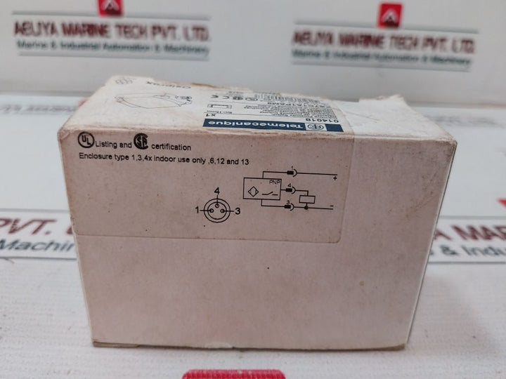 Telemecanique Xs7C1A1Pam8 Inductive Proximity Sensor