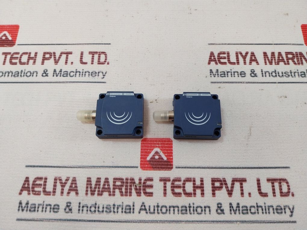 Telemecanique Xs7C1A1Pam8 Inductive Proximity Sensor