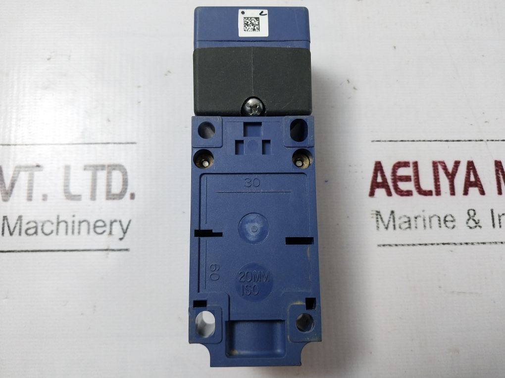 Telemecanique Xs7C4A1Mpp20 Inductive Proximity Sensor