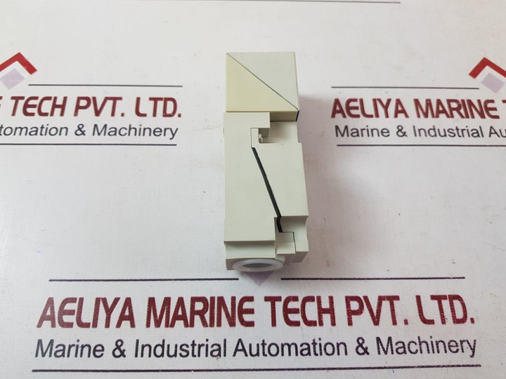 Telemecanique Xs8-c40Fp260 Inductive Proximity Switch