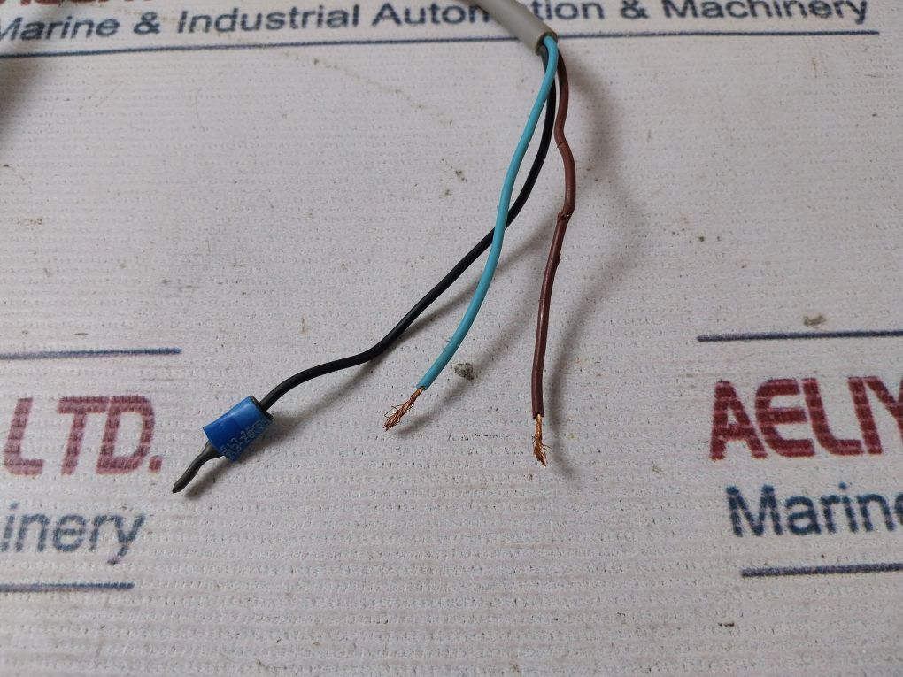 Telemecanique Xsa-h05712H23 Inductive Proximity Sensor 12/48V