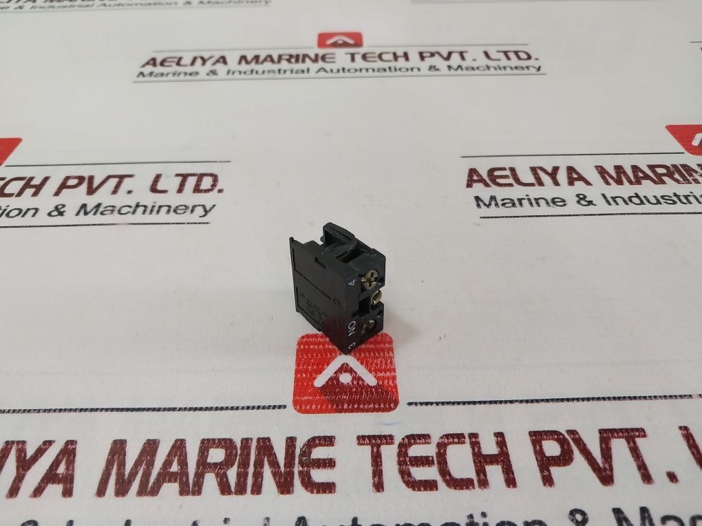 Telemecanique Zb2-be101 Contact Block 400V~