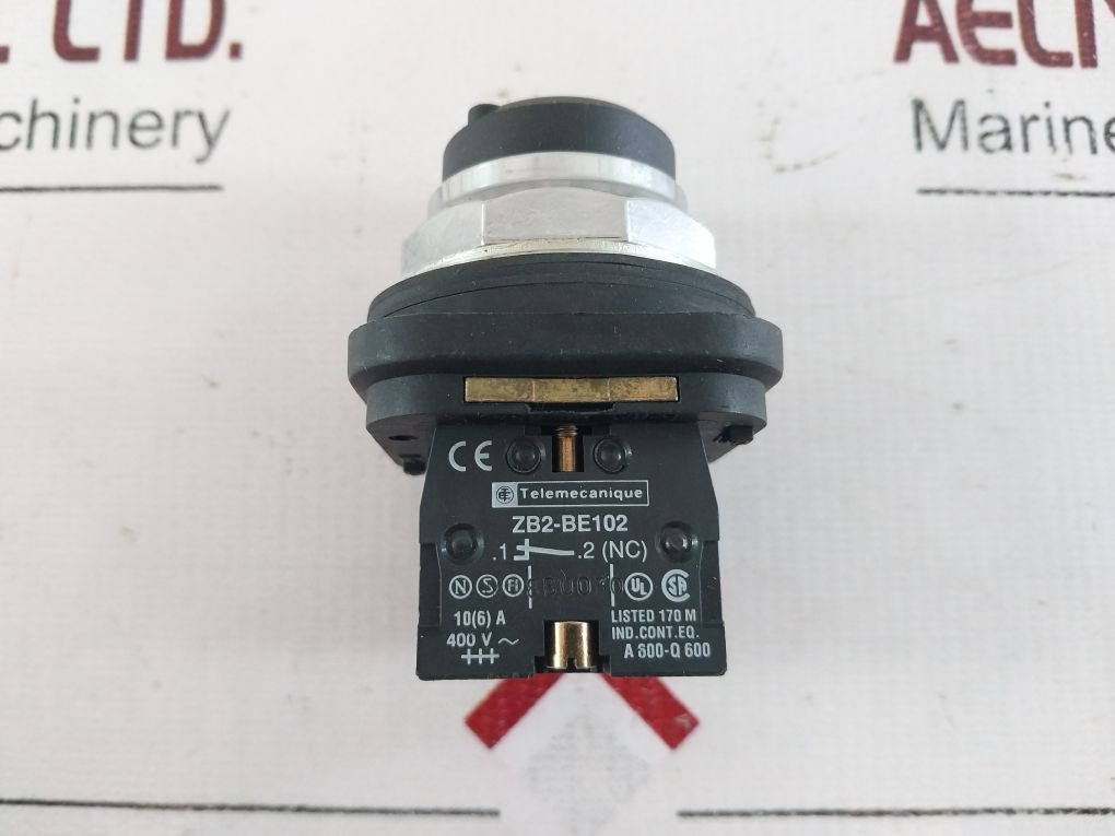 Telemecanique Zb2-be102 Key Selector Switch