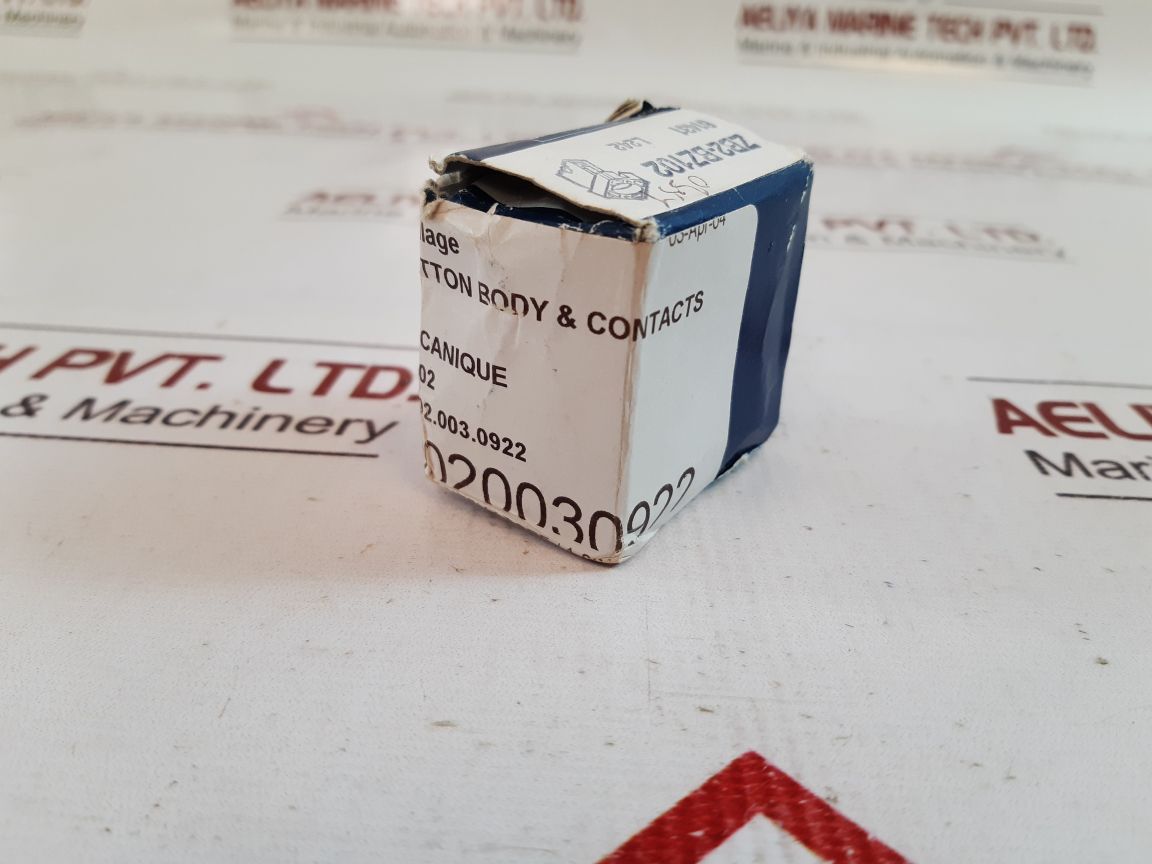 Set of 2x Telemecanique zb2-be102 contact block