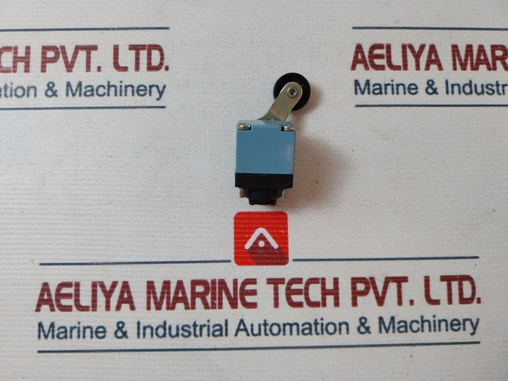 Schneider Telemecanique Zck-d15 Limit Switch-thermoplastic Roller Lever
