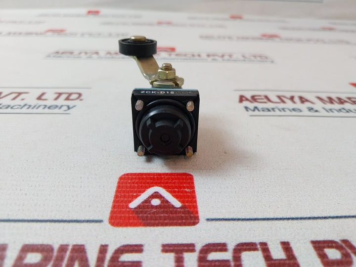 Schneider Telemecanique Zck-d15 Limit Switch-thermoplastic Roller Lever