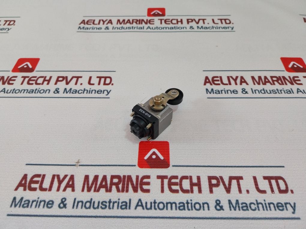 Telemecanique/Schneider Electric Zck-d15 Limit Switch Operating Head