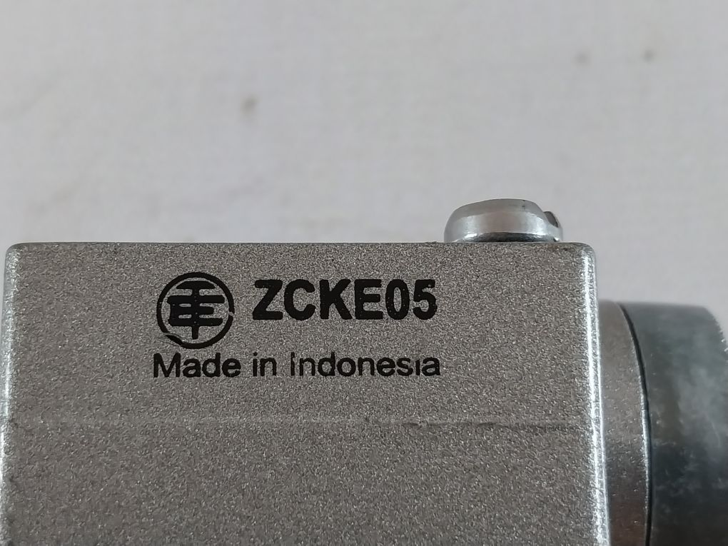 Telemecanique Zcke05 Limit Switch Head