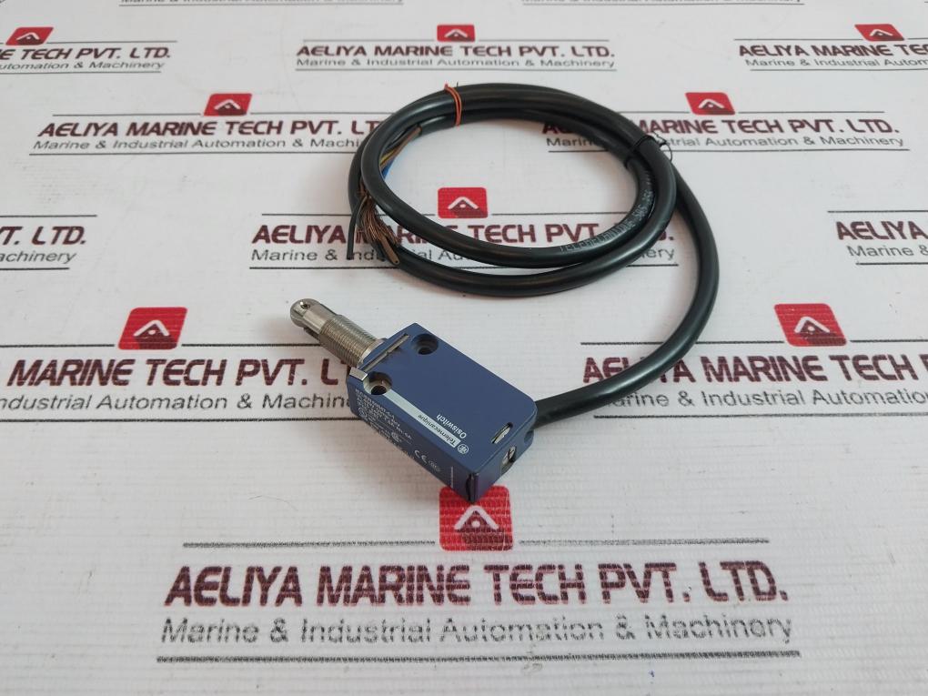 Telemecanique Zcmd21 Limit Switch Ac15 240V 1,5A