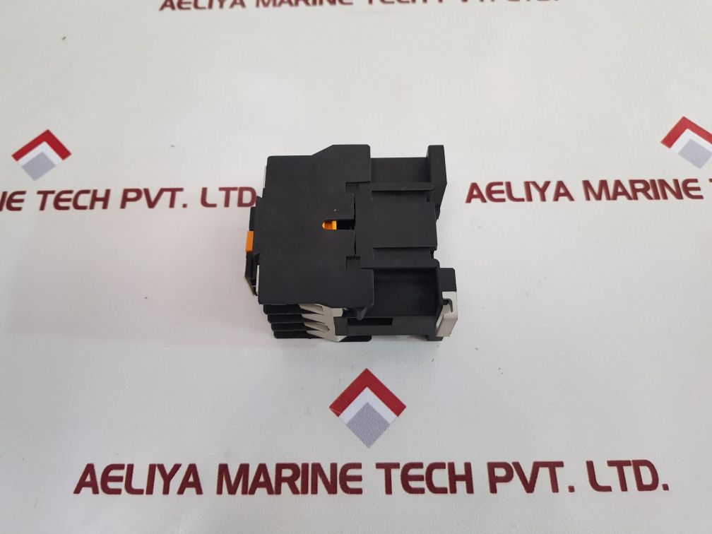 Telemecanique/Schneider Ca2 Dn 31 C Contactor