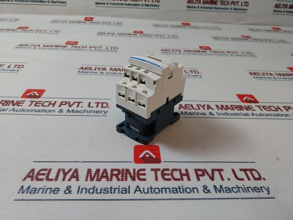 Telemecanique/Schneider Electric Cad50 Control Relay 6Kv