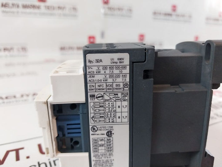 Telemecanique/Schneider Lc1D18 Contactor 24V 50/60Hz