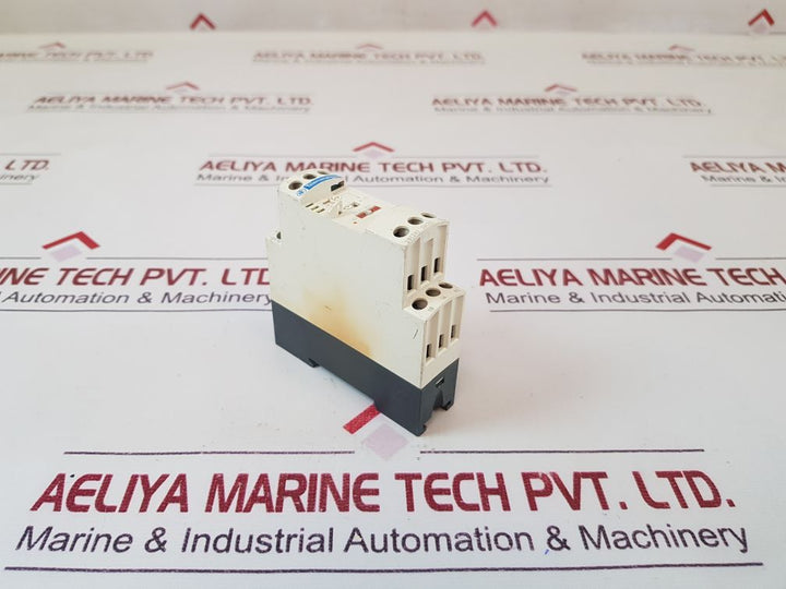 TelemecaniqueSchneider Re7Tp13Bu Time Delay Relay
