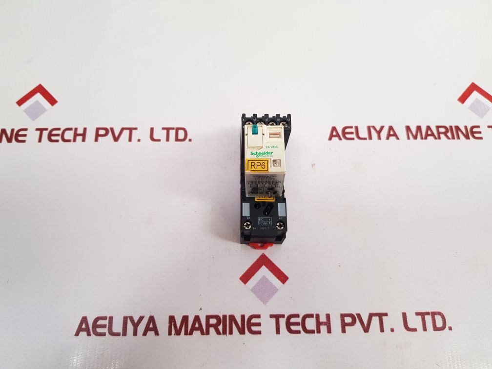 TelemecaniqueSchneider Rxm4Ab2Bd Relay With Socket Base
