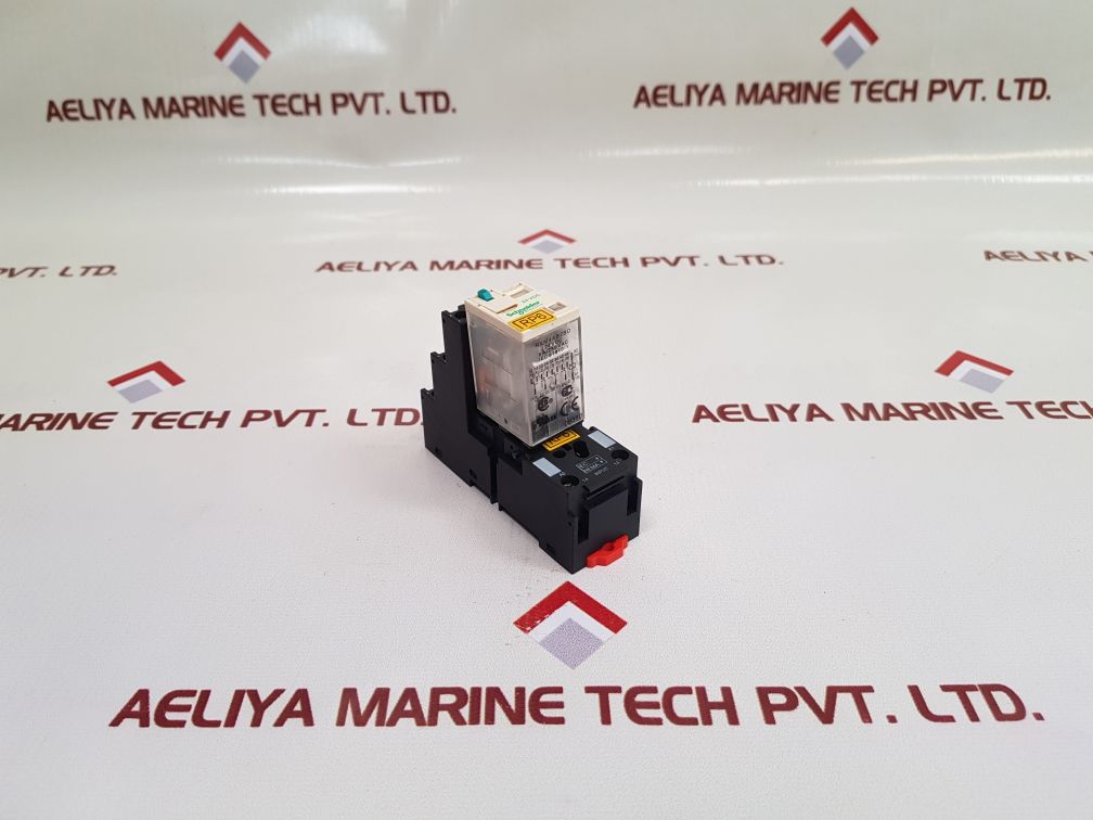 Telemecanique/Schneider Rxm4Ab2Bd Relay With Socket Base