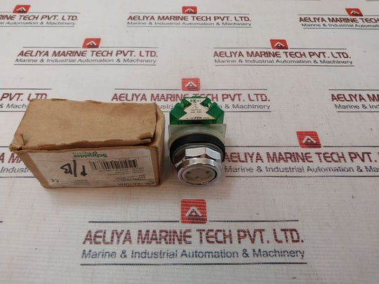 Telemecanique/Square D 9001Kr1Uh5 Flush Pushbutton Operator Switch