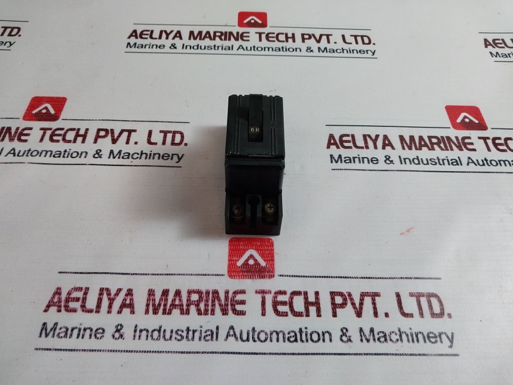 Tempearl Jb-32 30A Circuit Breaker