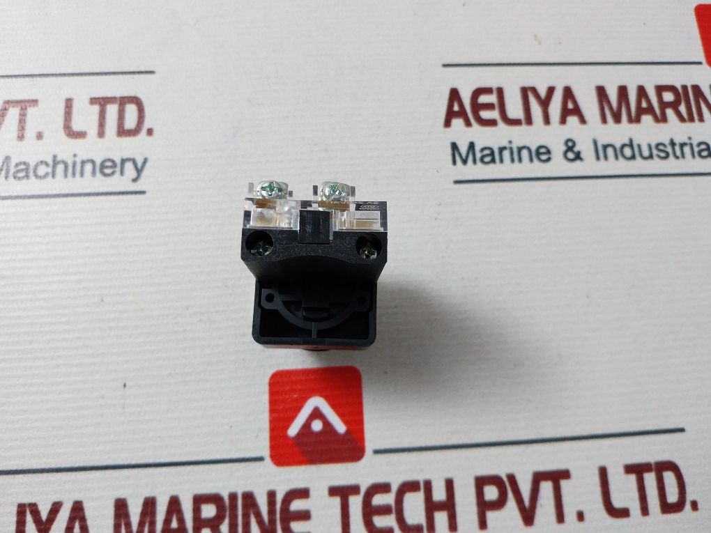 Tend 6A 250Vac Green Push Button Switch