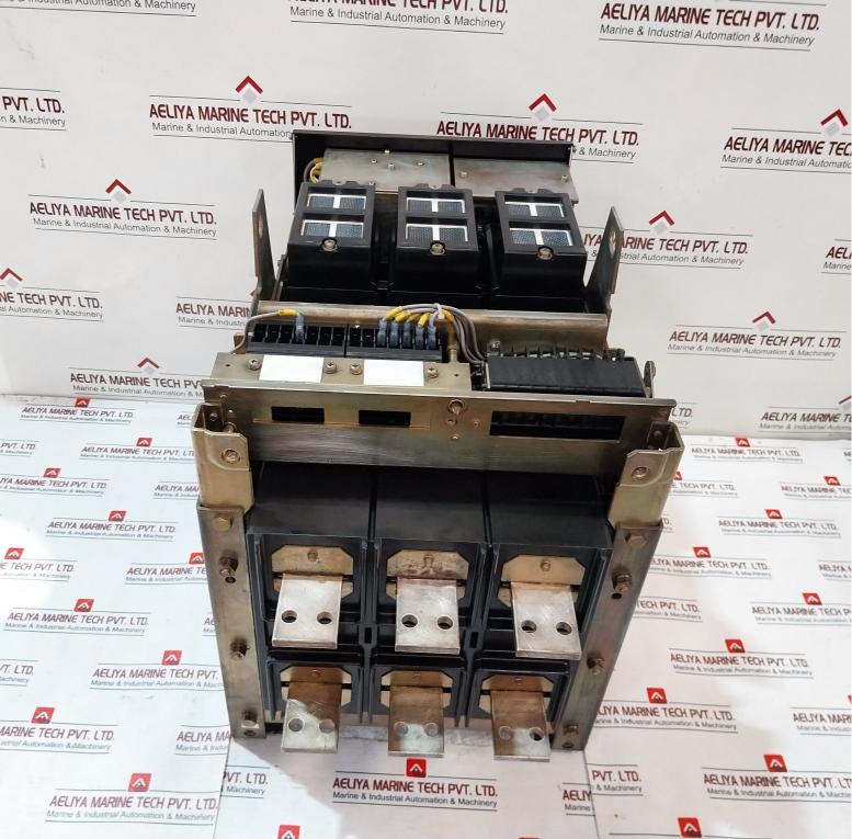 Terasaki At06 Tempower Air Circuit Breaker 3 Poles 630A 50/60Hz