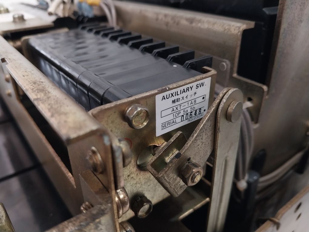 Terasaki At20 Air Circuit Breaker 3 Pole 690 Vac 50/60Hz