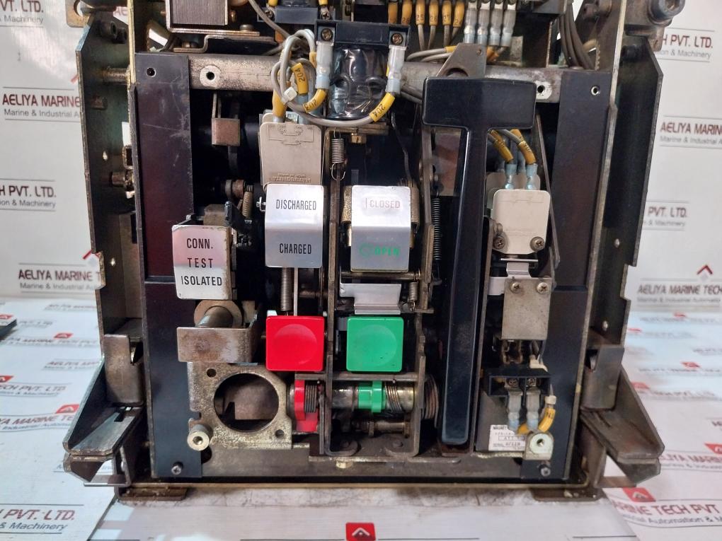 Terasaki At20 Air Circuit Breaker 3 Poles 2000A 50/60Hz