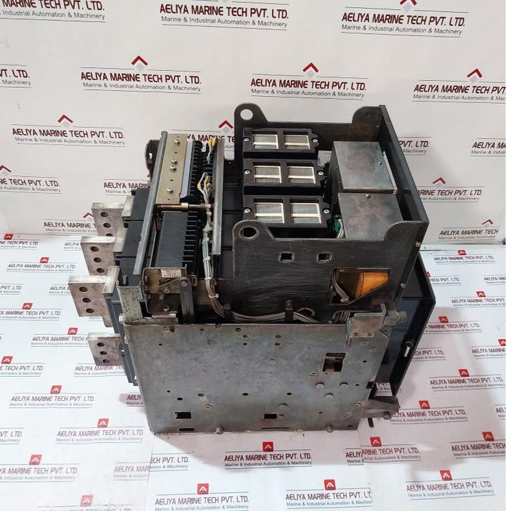 Terasaki At20 Air Circuit Breaker 3 Poles 2000A 50/60Hz