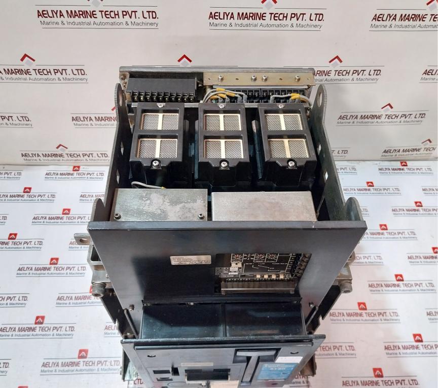 Terasaki At20 Air Circuit Breaker 3 Poles 2000A 50/60Hz