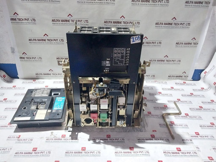 Terasaki At20 Tempower Air Circuit Breaker 3 Poles 2000A 50/60Hz
