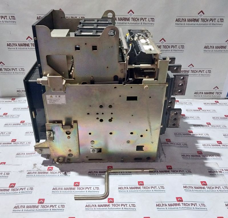 Terasaki At20 Tempower Air Circuit Breaker 3 Poles 2000A 50/60Hz