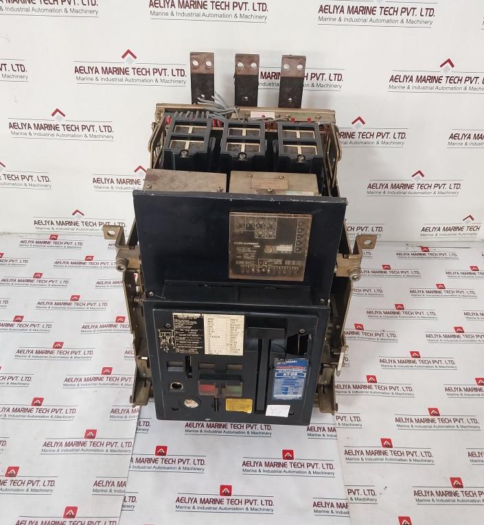 Terasaki Electric At06 Air Circuit Breaker Aut-1Bs 630A (Not Working)