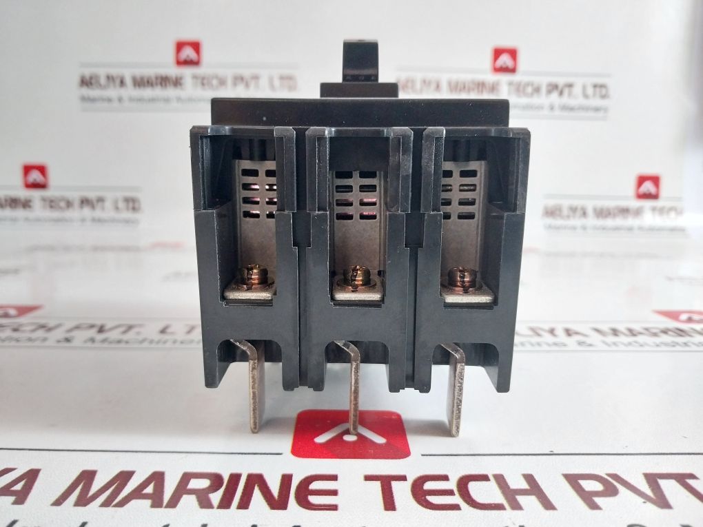 Terasaki Electric Xs50Nb 3 Pole Circuit Breaker 40A