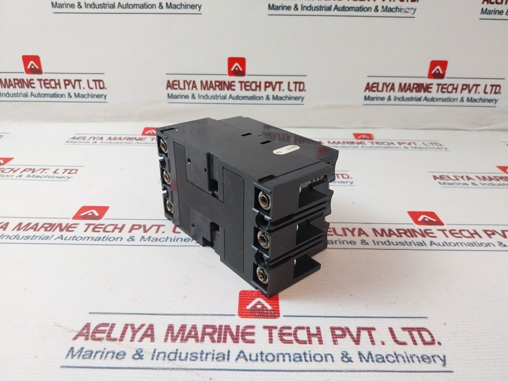 Terasaki T0-100Ba 3 Pole Circuit Breaker 50°C