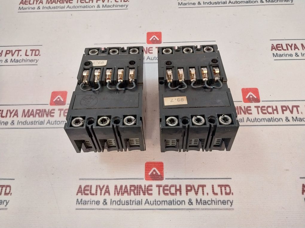 Terasaki T0-100Ba 3 Pole Circuit Breaker Ac220V