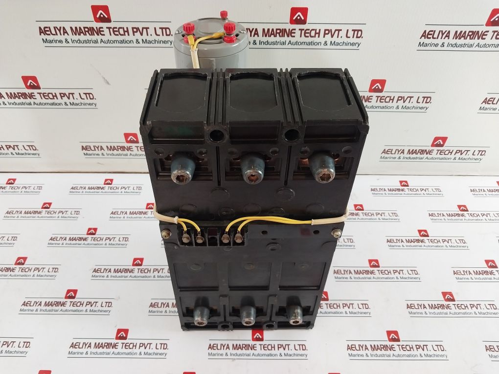 Terasaki T0-600B Circuit Breaker With Motor Operating Mechanism