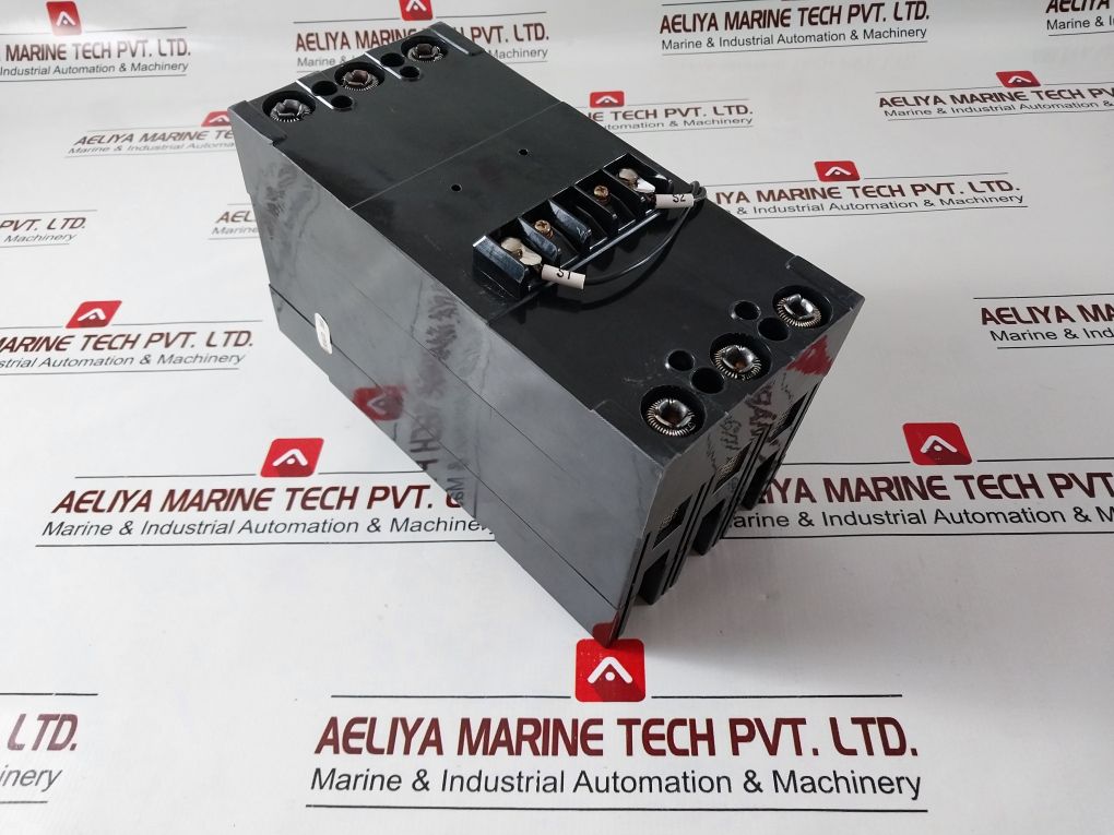 Terasaki Tl-100C Molded Case Circuit Breaker 30A