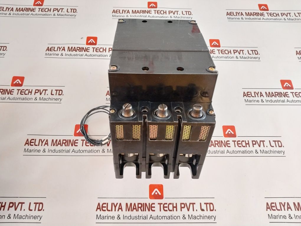 Terasaki Tl-225B Circuit Breaker 125A
