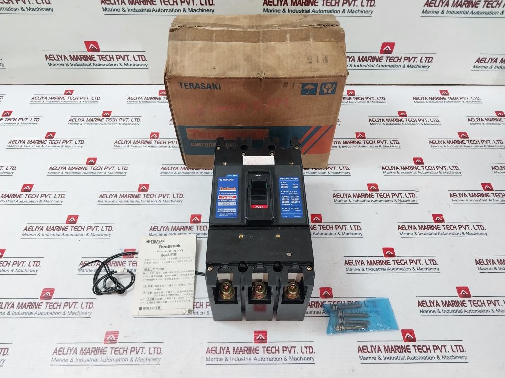 Terasaki Tl-225F Current Limiting Circuit Breaker 200A 690V Ac 3-pole