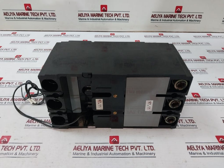 Terasaki Tl-225F Current Limiting Circuit Breaker 200A 690V Ac 3-pole