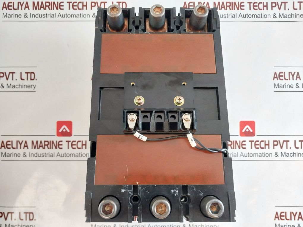 Terasaki Tl-400E 3-pole Circuit Breaker 400A
