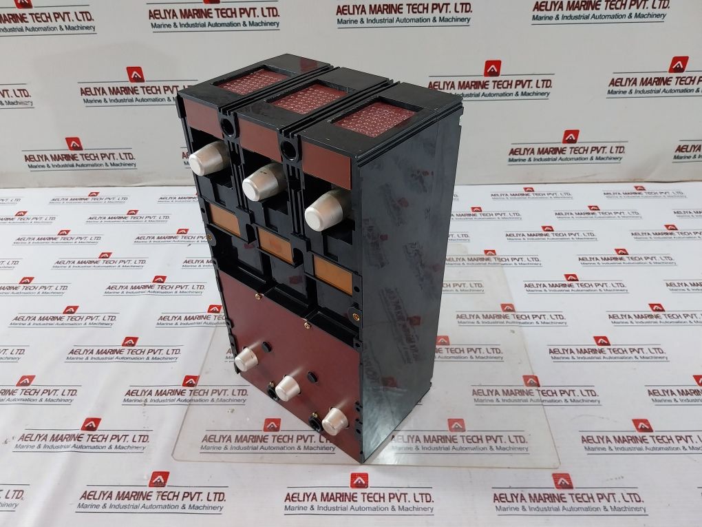 Terasaki Tl-800F Tembreak Circuit Breaker 800A 3-pole Ac690V