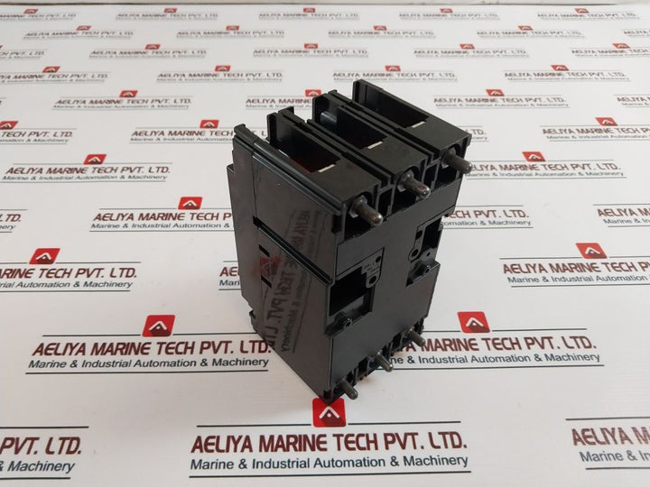 Terasaki Xh100Ns Circuit Breaker 690V Ac 15A 3-pole