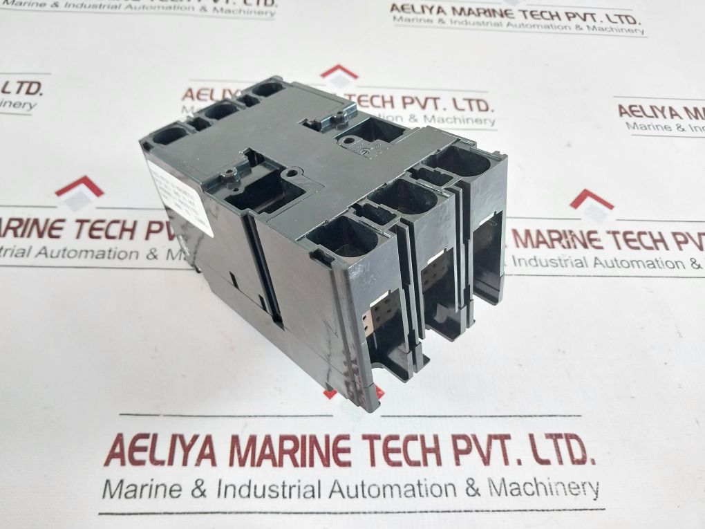 Terasaki Xh125Nj 3-plose Circuit Breaker 100A