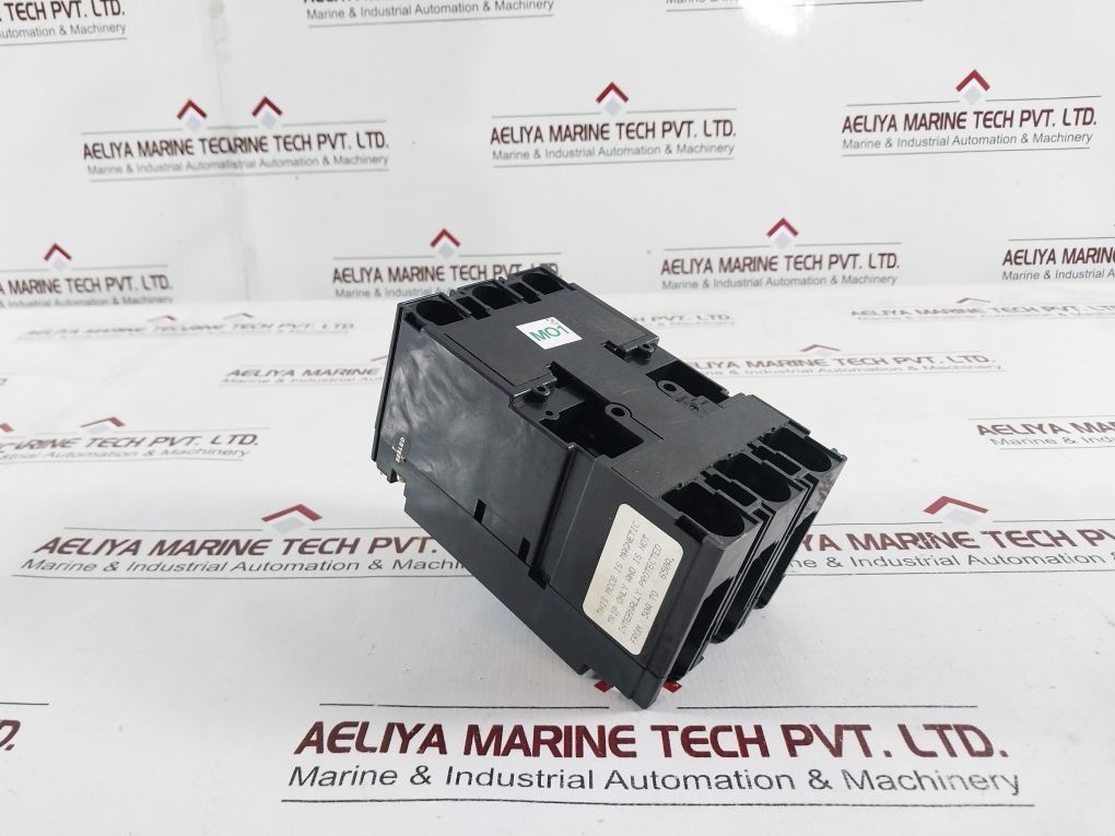 Terasaki Xh125Nj 3 Pole Circuit Breaker 50 A