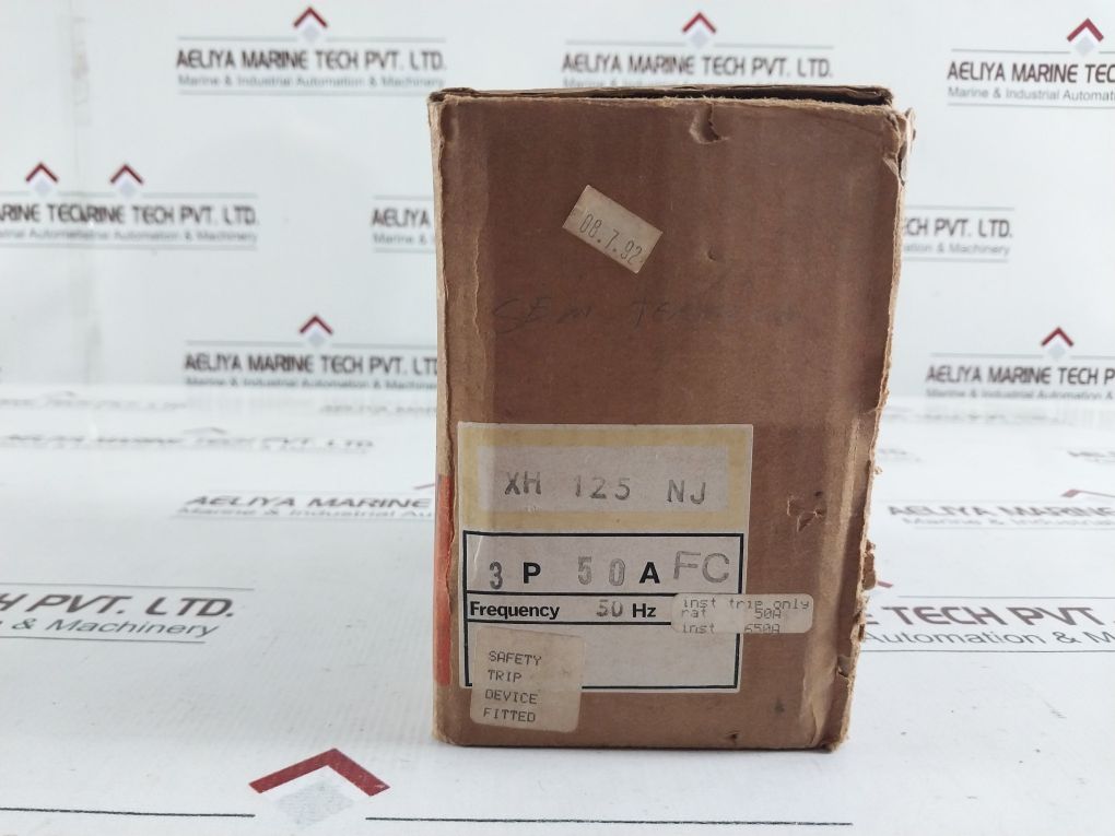 Terasaki Xh125Nj 3 Pole Circuit Breaker 50 A