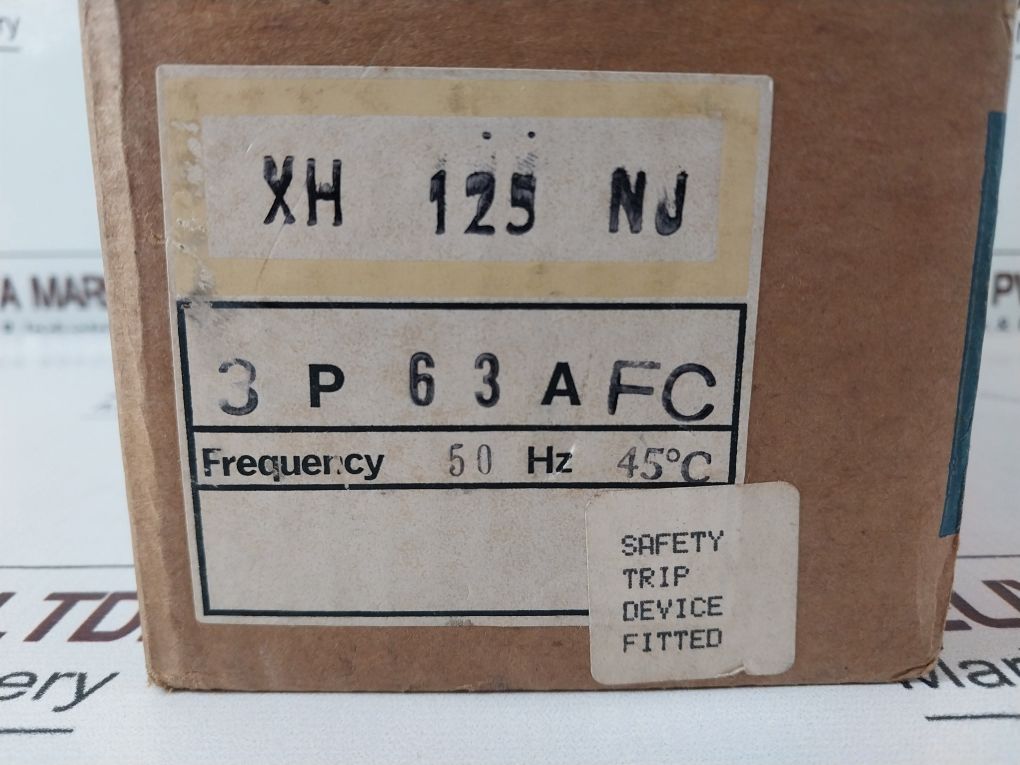 Terasaki Xh125Nj 3-pole Circuit Breaker 63A 660Vac 250Vdc