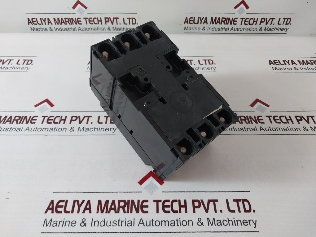 Terasaki Xh125Nj 3-pole Circuit Breaker 63A 660Vac 250Vdc
