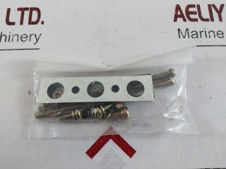 Terasaki Xm30Ps 3 Pole Circuit Breaker 0.80A 400-440V 0.2Kw