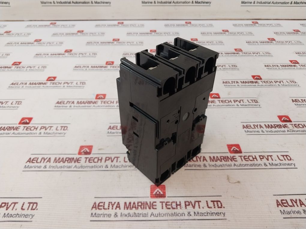 Terasaki Xs100Ns Circuit Breaker 3 Pole 50A Ac600V Dc250V