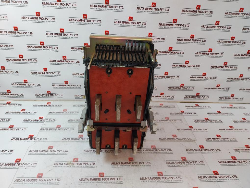 Terasaki Xs1600Ne 3 Pole Circuit Breaker Ac690V 50~60Hz